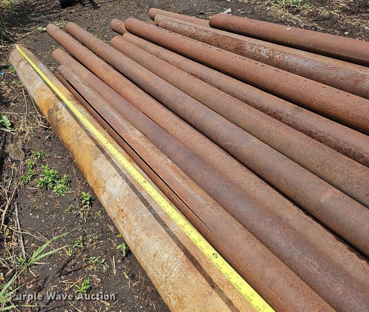 image for item DO2739 Approximately 33 pipes