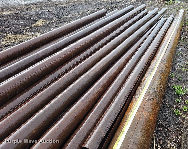 image for item DO2739 Approximately 33 pipes