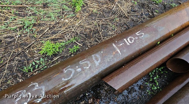 image for item DO2739 Approximately 33 pipes