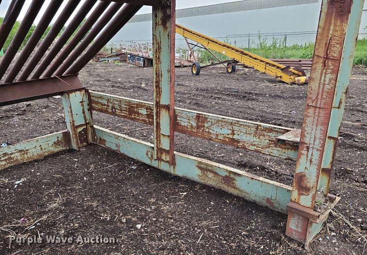 image for item DO2741 Shop built  grizzly bar