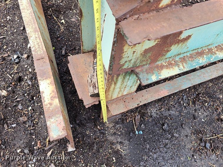 image for item DO2741 Shop built  grizzly bar