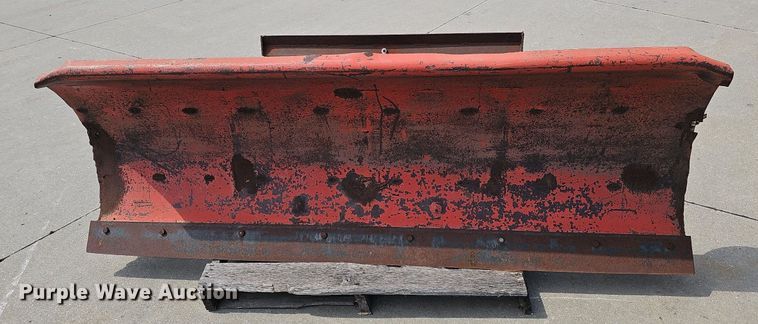 image for item DO2749 78" W skid steer snow pusher