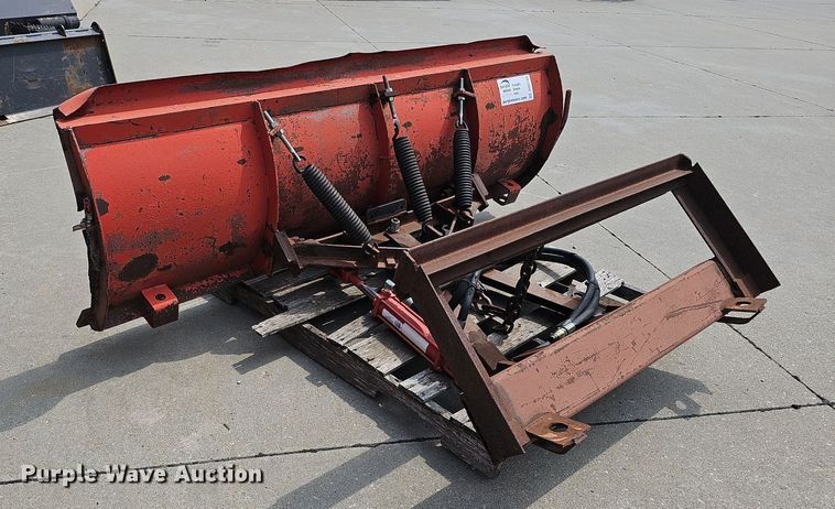 image for item DO2749 78" W skid steer snow pusher