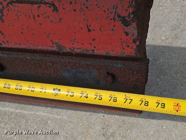 image for item DO2749 78" W skid steer snow pusher