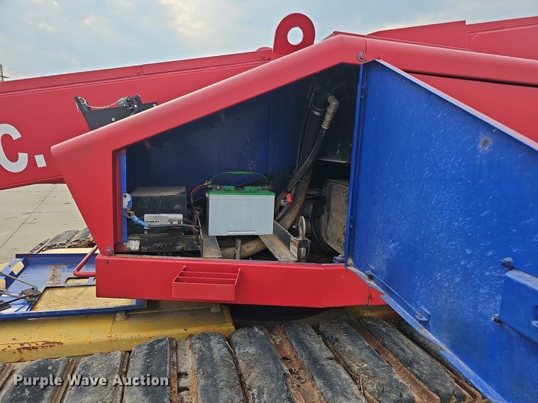 image for item DO2752 2007 Aichi SR18A  boom lift