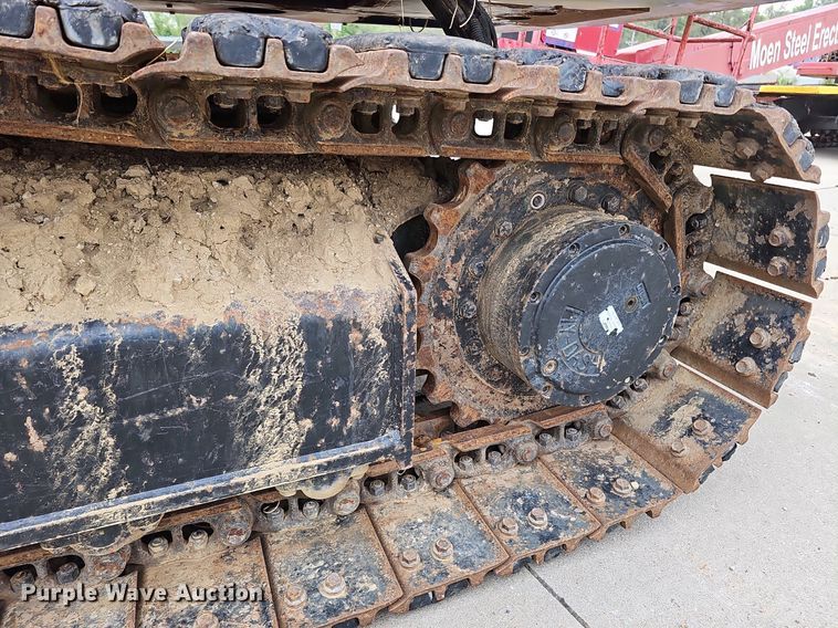 image for item DO2752 2007 Aichi SR18A  boom lift