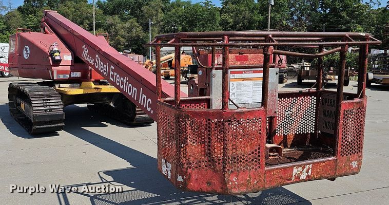 image for item DO2753 1999 Aichi SR182  boom lift