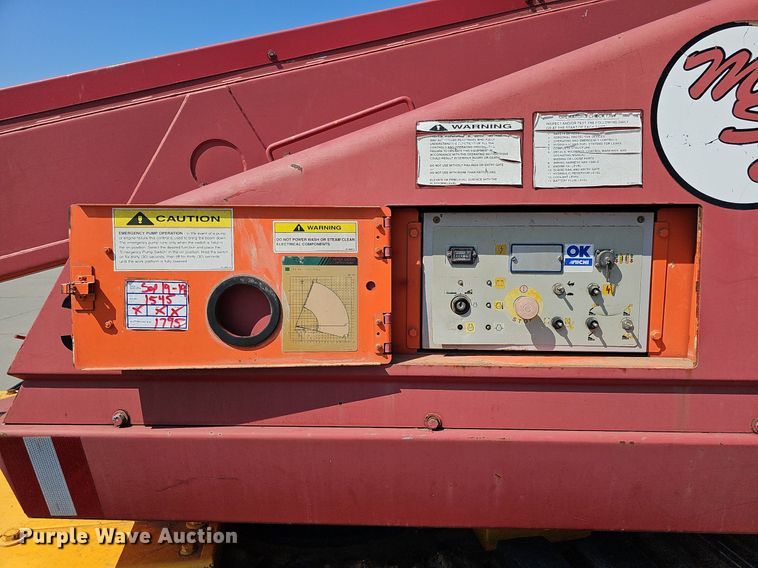 image for item DO2753 1999 Aichi SR182  boom lift