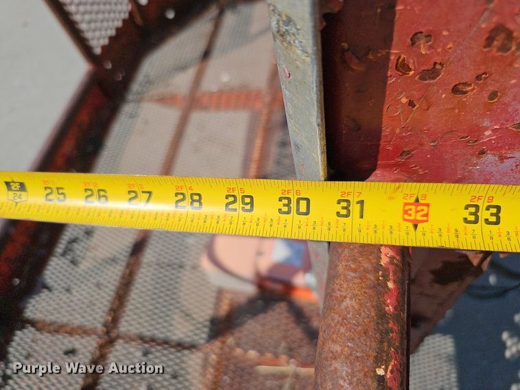 image for item DO2753 1999 Aichi SR182  boom lift