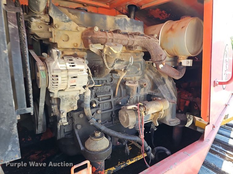 image for item DO2753 1999 Aichi SR182  boom lift