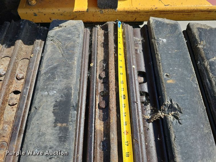 image for item DO2753 1999 Aichi SR182  boom lift