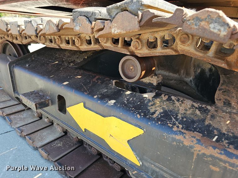 image for item DO2753 1999 Aichi SR182  boom lift