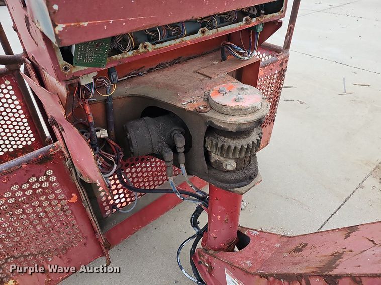 image for item DO2754 Aichi SR210  boom lift