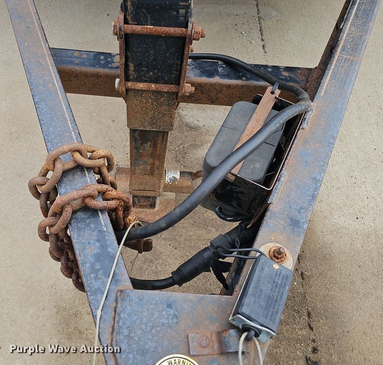 image for item DO2756 2016 H&H Trailers Speed Loader MX  equipment trailer