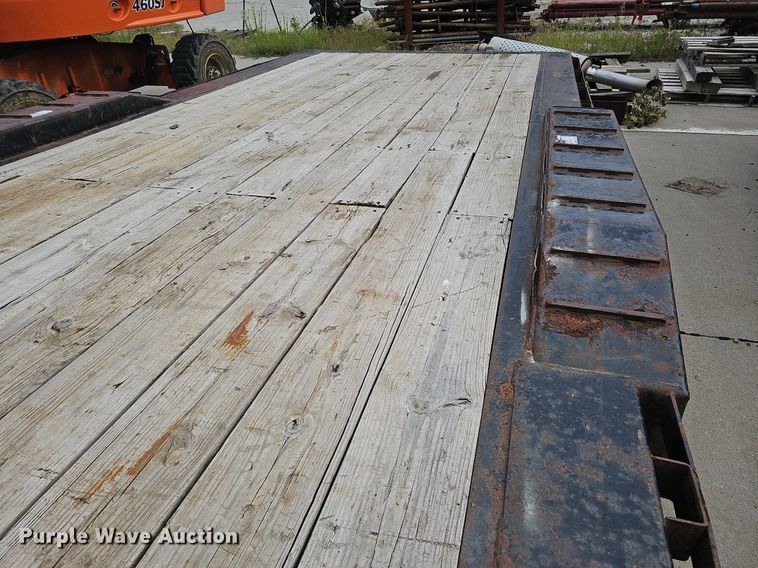 image for item DO2756 2016 H&H Trailers Speed Loader MX  equipment trailer