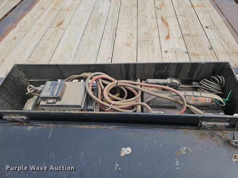 image for item DO2756 2016 H&H Trailers Speed Loader MX  equipment trailer