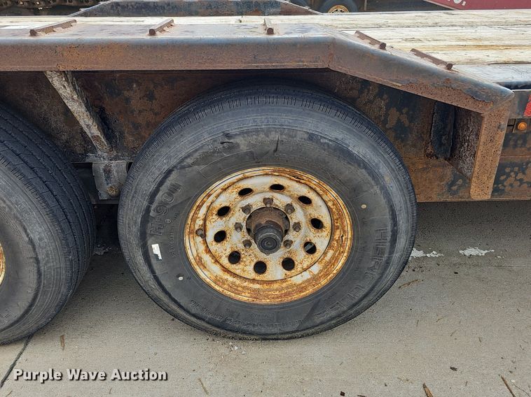 image for item DO2756 2016 H&H Trailers Speed Loader MX  equipment trailer