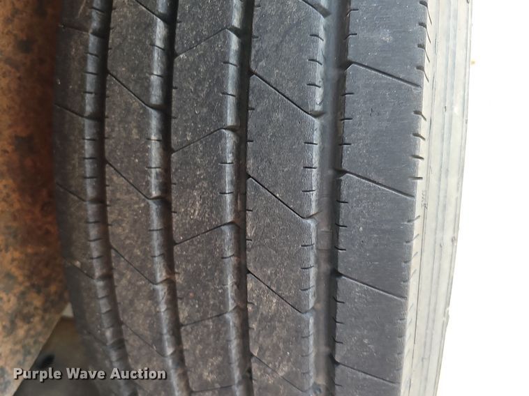 image for item DO2756 2016 H&H Trailers Speed Loader MX  equipment trailer