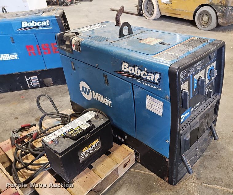 image for item DO2762 Miller Bobcat 250 EFI  welder/generator