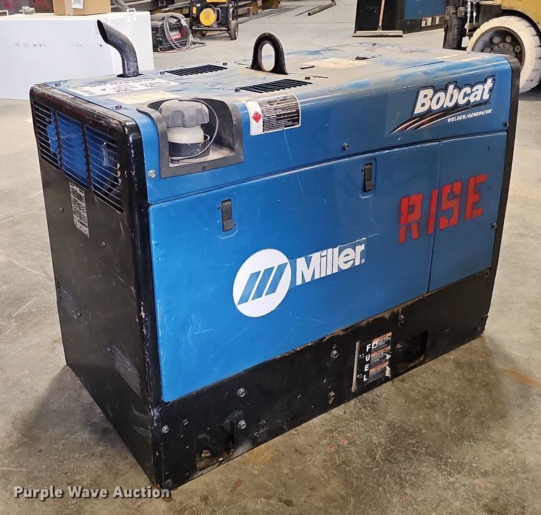 image for item DO2763 Miller Bobcat EFI 250  welder/generator