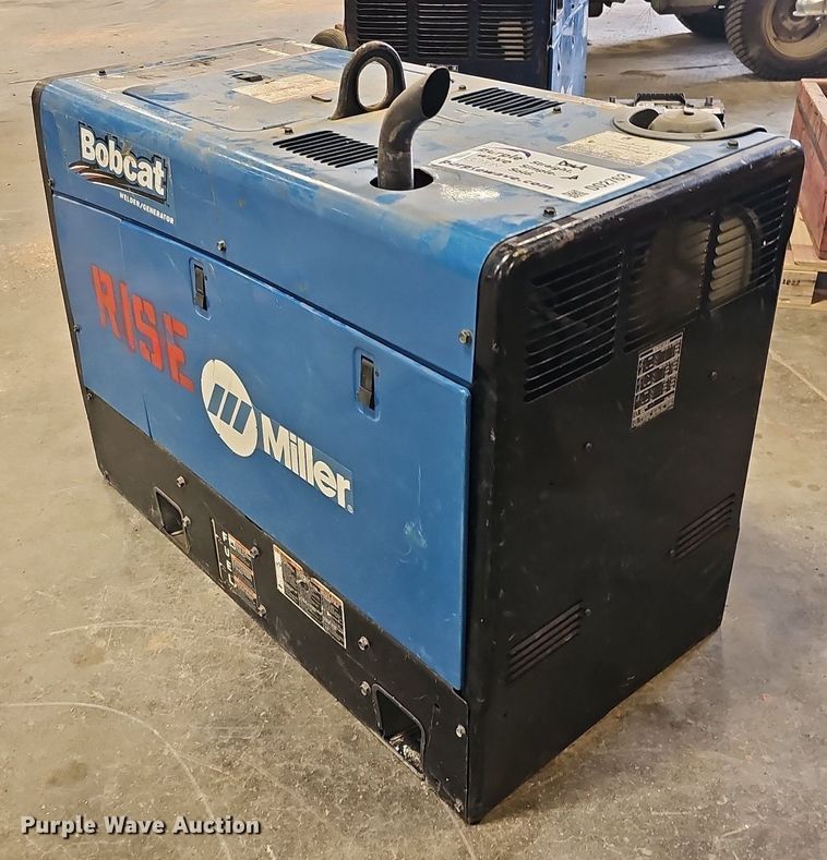 image for item DO2763 Miller Bobcat EFI 250  welder/generator