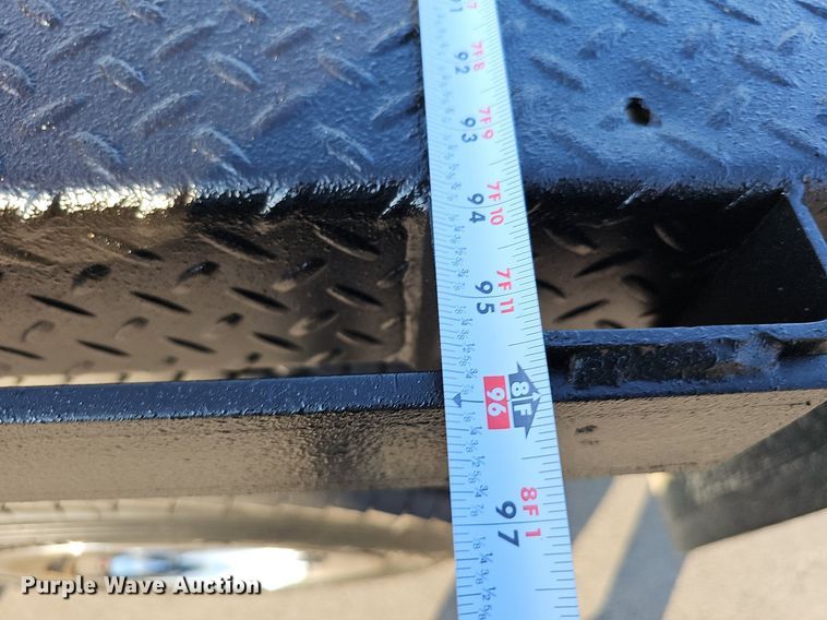 image for item DO2812 2005 Chevrolet C4500  Crew Cab flatbed truck