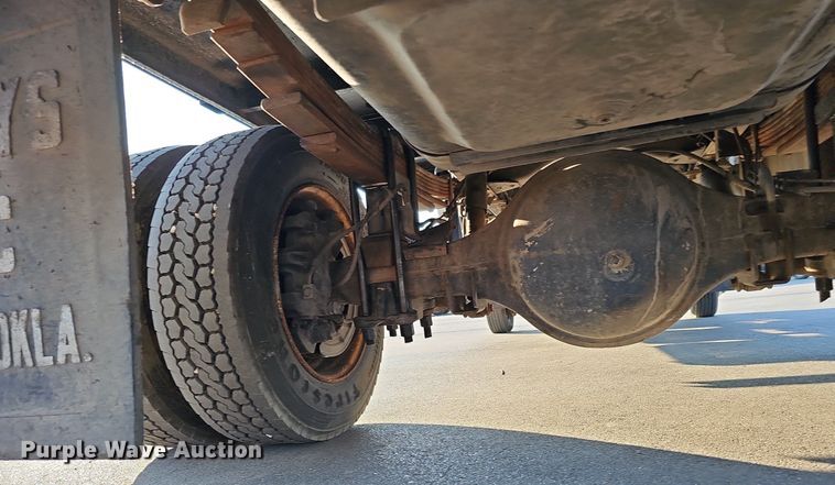 image for item DO2812 2005 Chevrolet C4500  Crew Cab flatbed truck