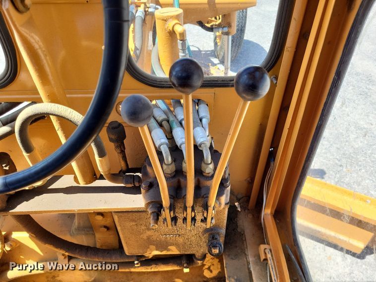 image for item DO3665 Allis Chalmers DD  rigid frame motor grader