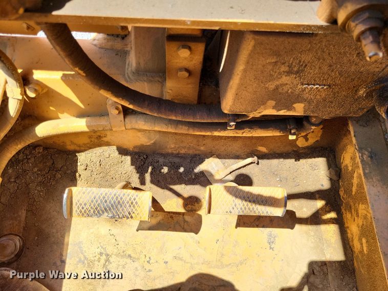 image for item DO3665 Allis Chalmers DD  rigid frame motor grader
