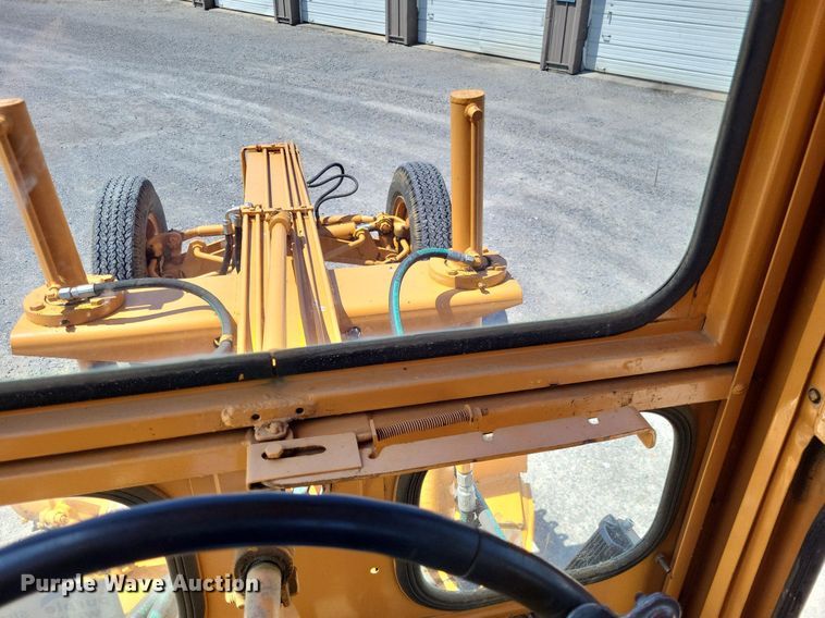 image for item DO3665 Allis Chalmers DD  rigid frame motor grader