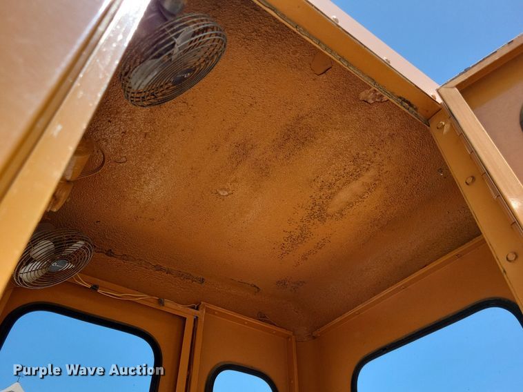 image for item DO3665 Allis Chalmers DD  rigid frame motor grader