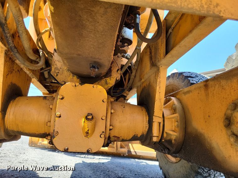 image for item DO3665 Allis Chalmers DD  rigid frame motor grader