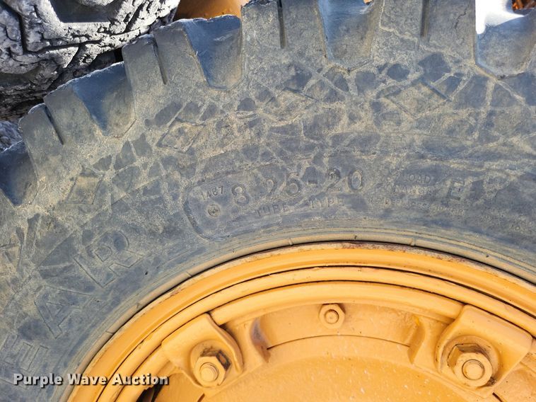 image for item DO3665 Allis Chalmers DD  rigid frame motor grader