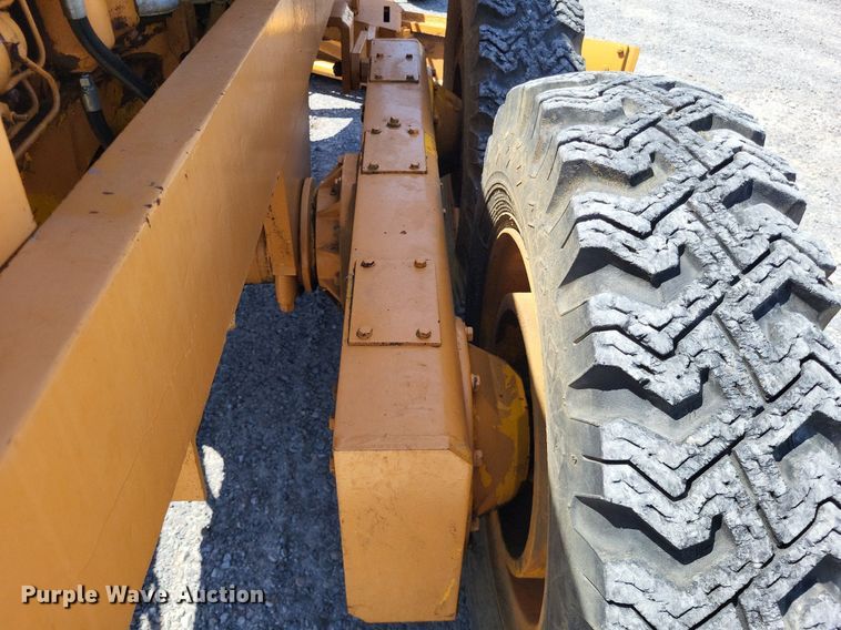 image for item DO3665 Allis Chalmers DD  rigid frame motor grader