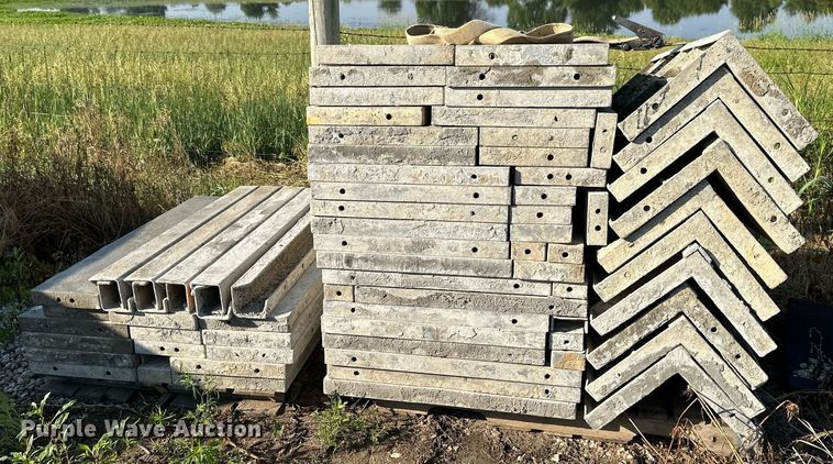 image for item DO5034 4' concrete forms