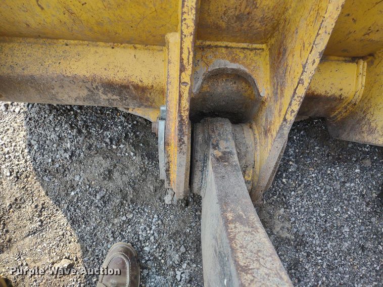 image for item DO5036 2012 John Deere 755k  track loader