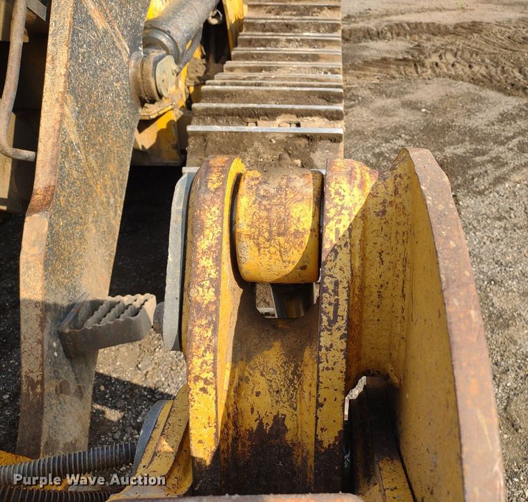 image for item DO5036 2012 John Deere 755k  track loader