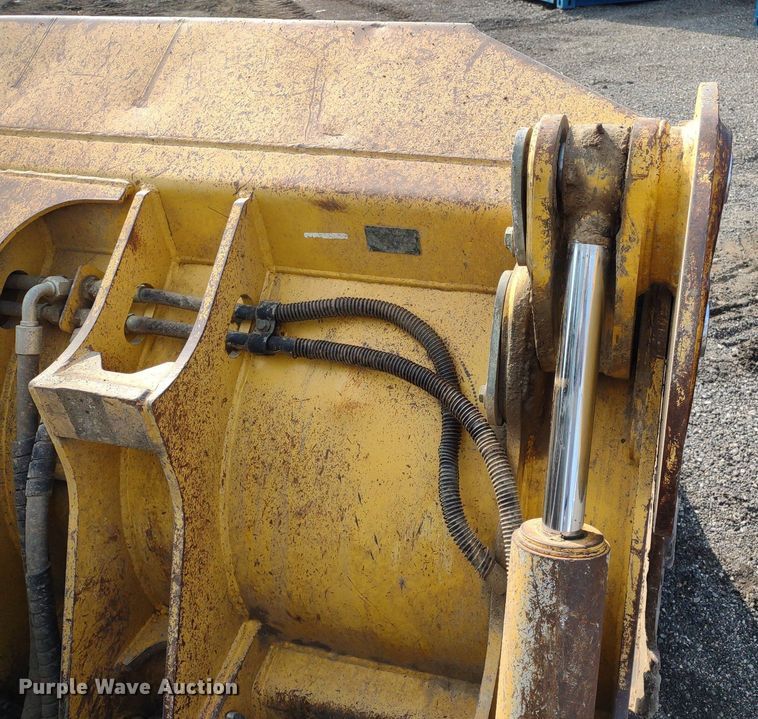 image for item DO5036 2012 John Deere 755k  track loader