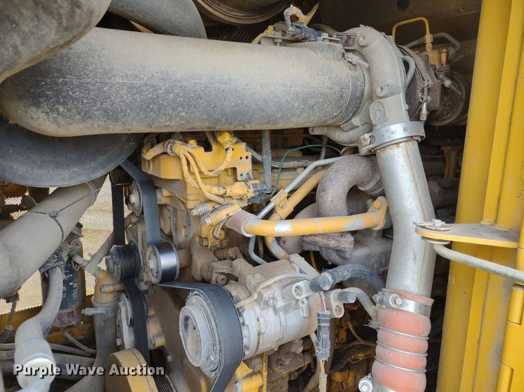 image for item DO5036 2012 John Deere 755k  track loader