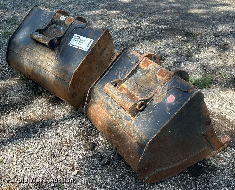 image for item DO5040 (2) Bobcat excavator buckets