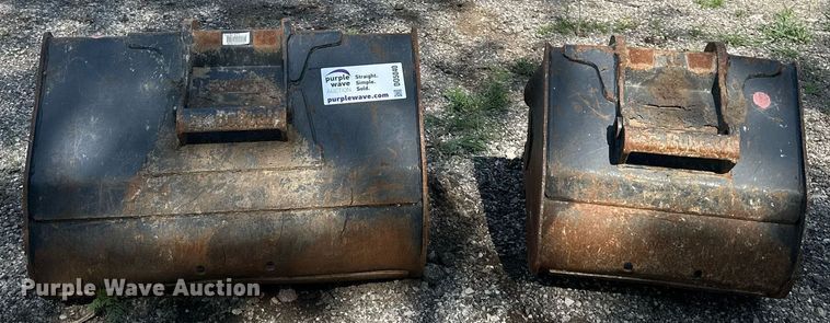 image for item DO5040 (2) Bobcat excavator buckets