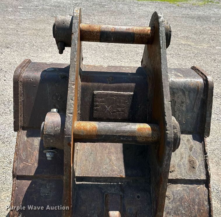 image for item DO5042 (2) Esco excavator buckets