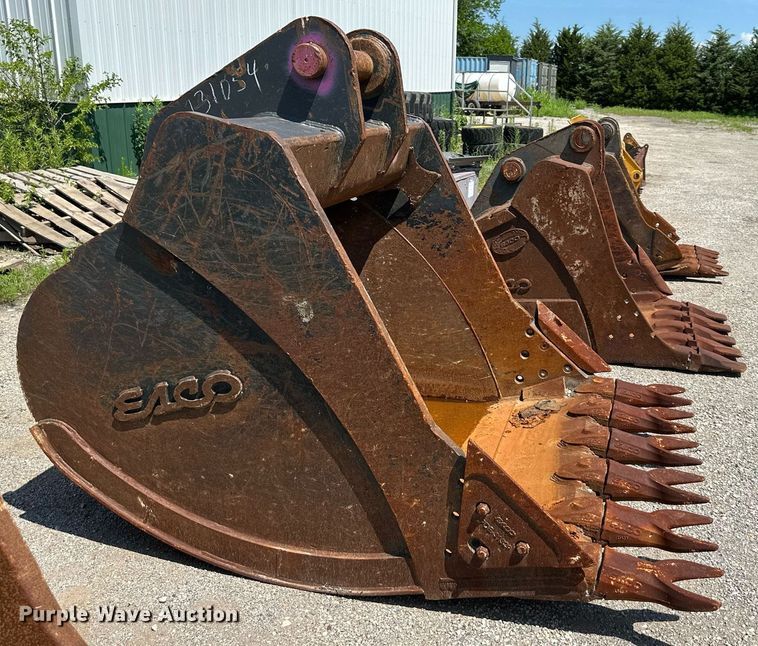 image for item DO5043 Esco  excavator bucket