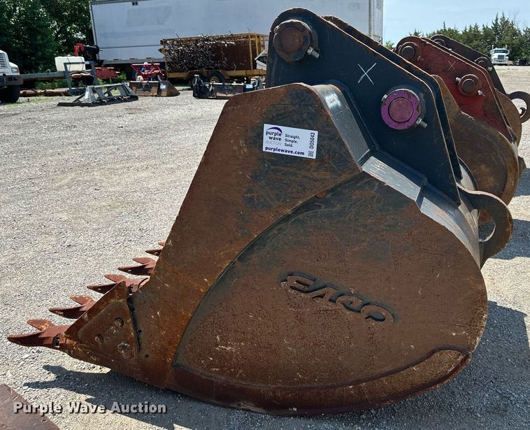 image for item DO5043 Esco  excavator bucket