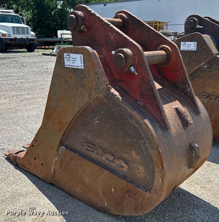 image for item DO5044 Esco XDP  36"W excavator bucket