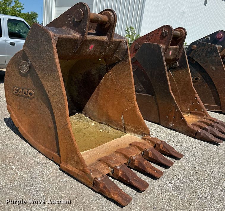 image for item DO5045 Esco  excavator bucket