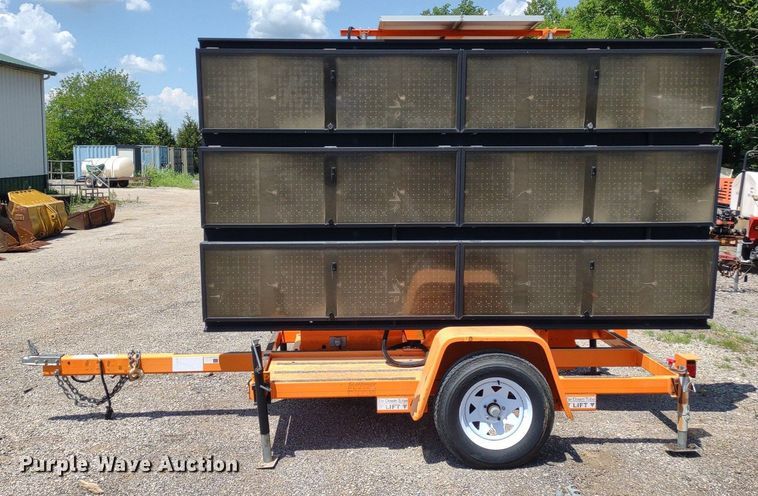 image for item DO5046 2012 Addco  message board trailer