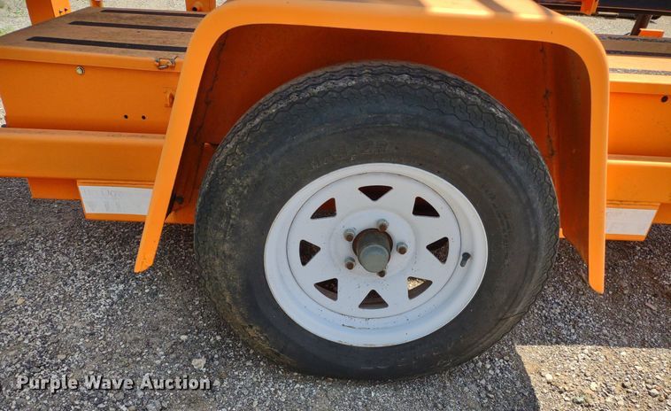 image for item DO5046 2012 Addco  message board trailer