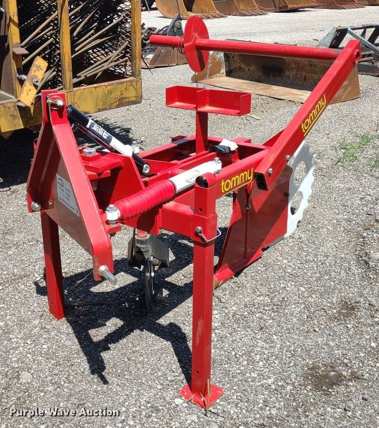 image for item DO5047 Tommy  silt fence plow