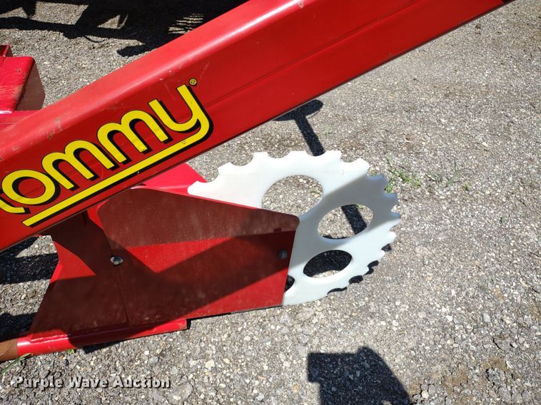 image for item DO5047 Tommy  silt fence plow